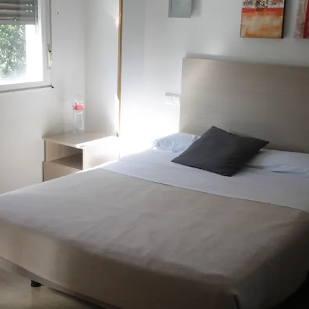 Francisco Salinas 3*